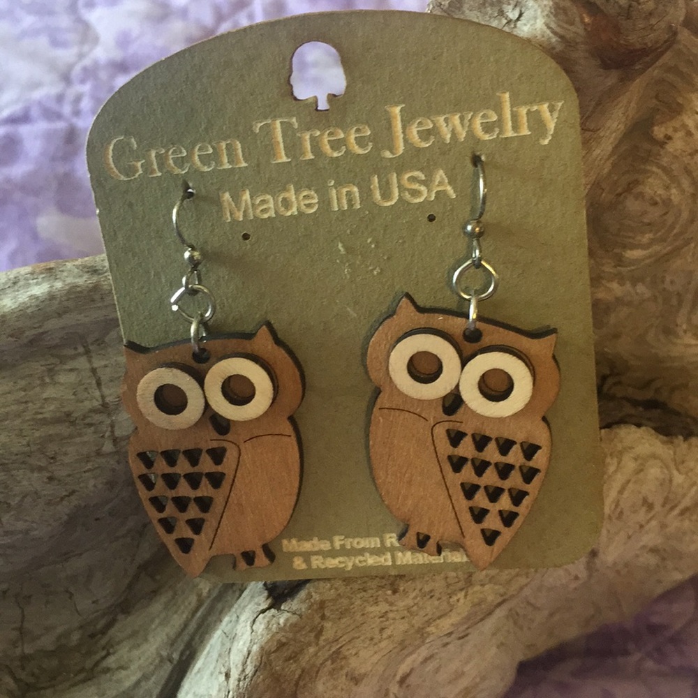 Green Tree Jewelry Owl 🦉 Pierced Earrings